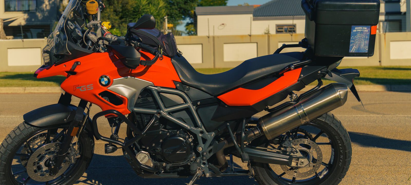 Cars & Bikes