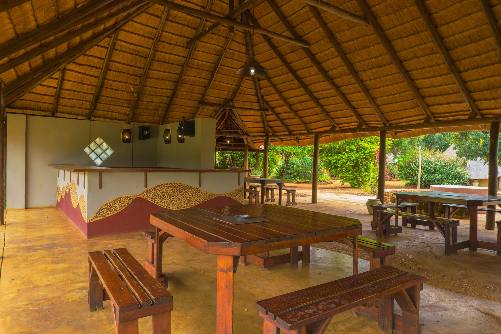 Gallery Inn, Bela Bela